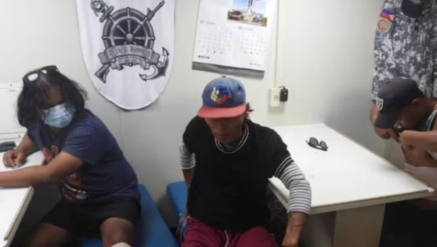 Philippines Says Chinese Coast Guard Injured Fishermen in South China Sea Clash