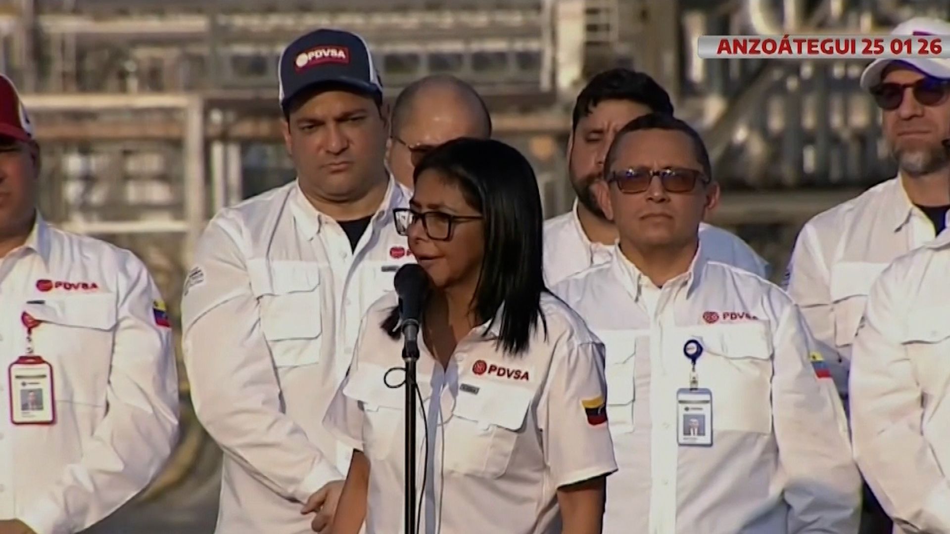 Venezuela’s Acting President Pushes Back at U.S. Orders amid Oil and Political Pressure