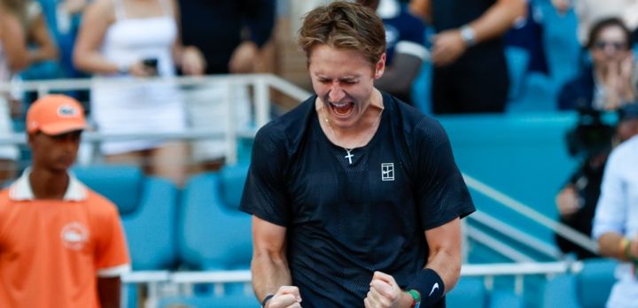 Miami Open Shock: Alcaraz Suffers “Bad Day in the Office” as Korda Stuns World No.1