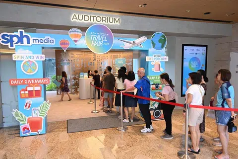 China, Korea Packages Dominate Singapore Travel Fair