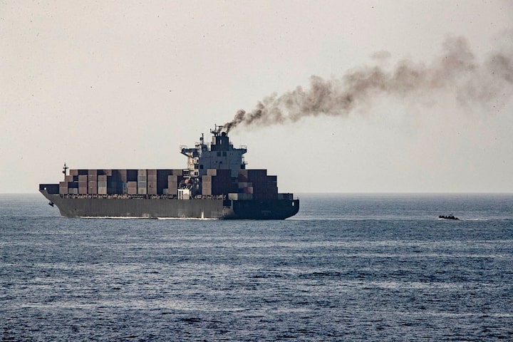 US frees crew from seized Iranian ship in diplomatic gesture