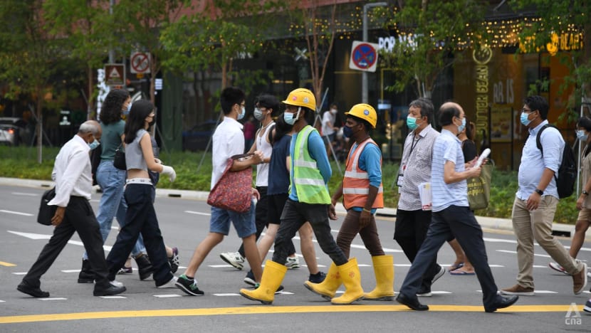 Singapore firms still backing local hiring despite global uncertainty