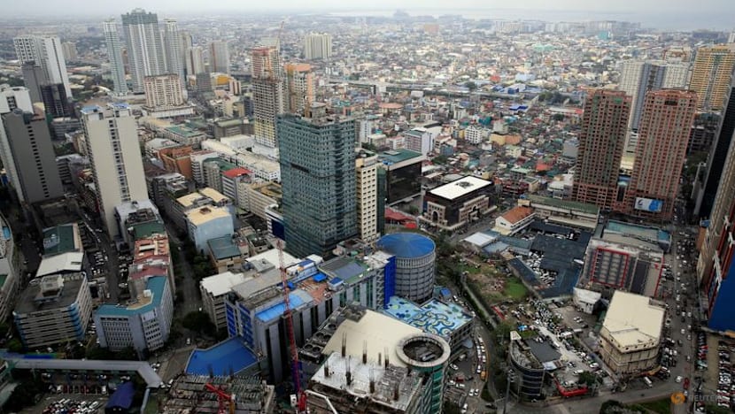 Building Collapse Traps Dozens in Philippines