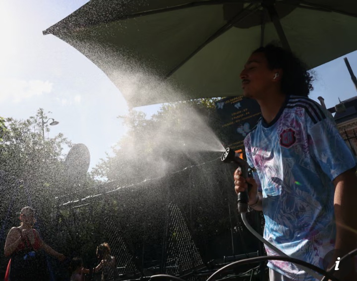 Seven Dead in France as Record-Breaking Heat wave Sweeps across Western Europe